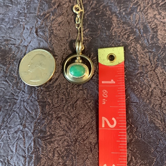 Sterling Silver Turquoise (?) Pendant on 17 inch Sterling Silver Rope Chain - Picture 6 of 7